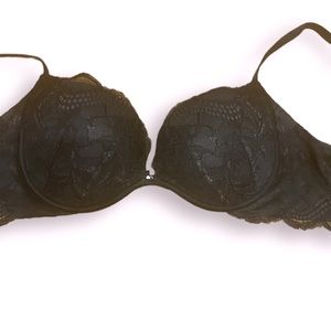 Victoria’s Secret plunge push up bra